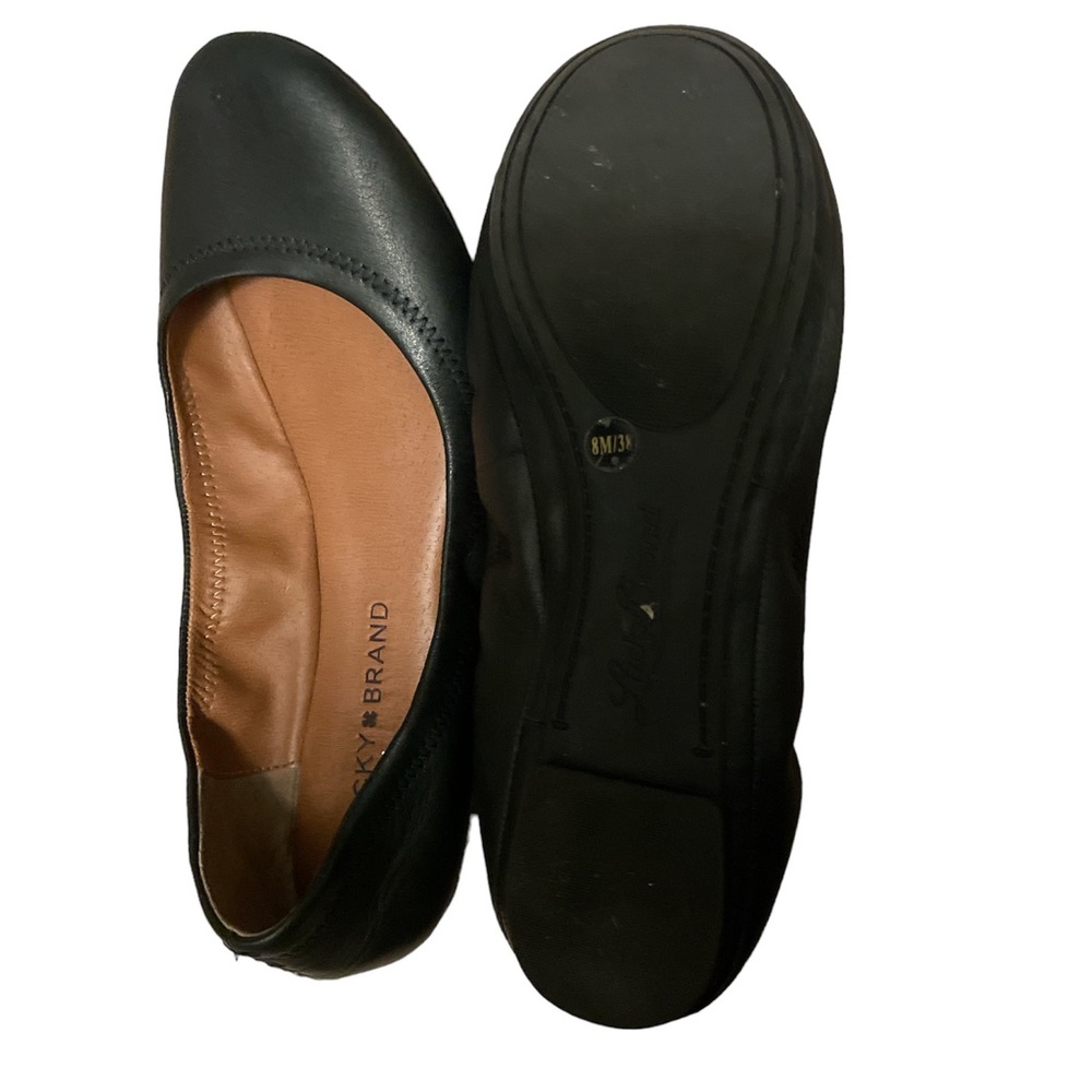 Lucky brand flats